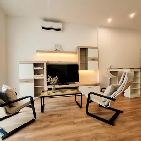 Апартаменты Luxus Lakopark *